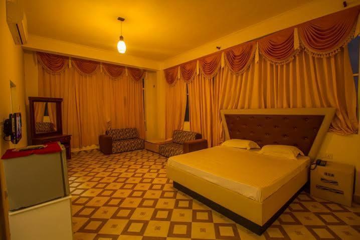Chilaw City Hotel Negombo Ngoại thất bức ảnh